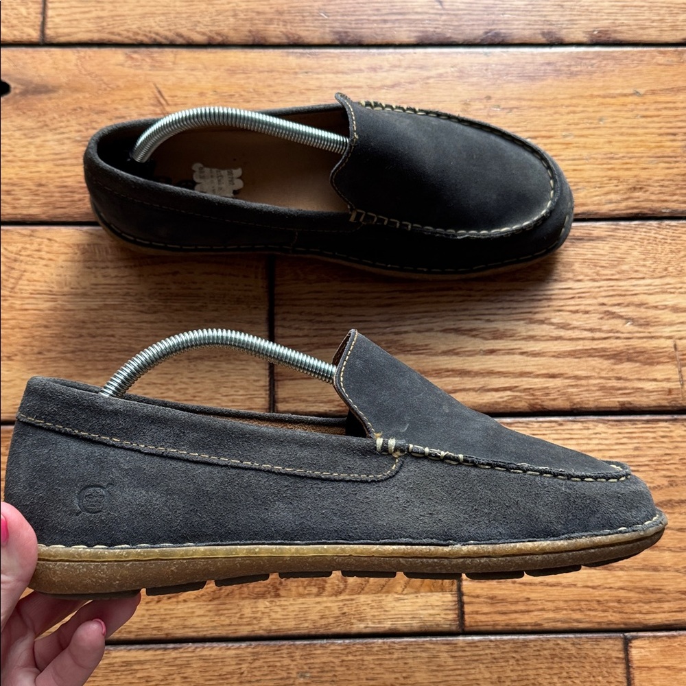 Born Naldo Nubuck Leather Suede Soft Fabric Footbed Rubber‎ Traction Sole Sz 9.5